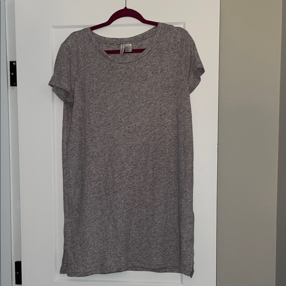 Divided Gray Casual T-Shirt Dress - Picture 2 of 4